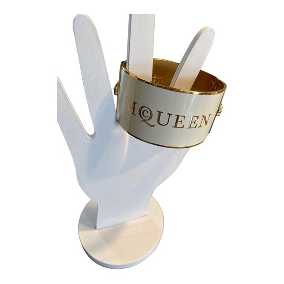 Alexander McQueen Name Logo Skull Cream & Gold Wide Bangle Cuff Bracelet EUC - Picture 2 of 6